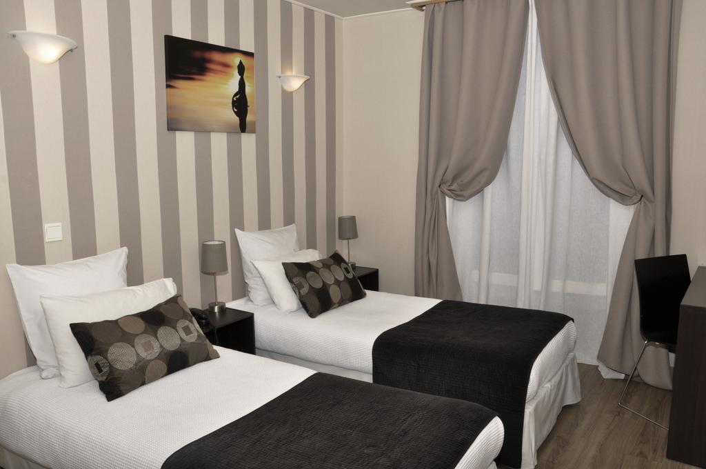 Hotel Du Mont Blanc Paris Oda fotoğraf